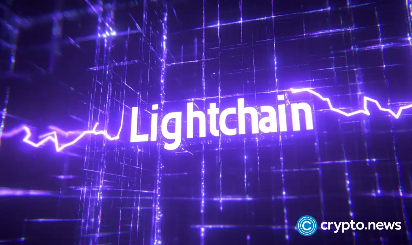 A side-by-side comparison of Ripple and Lightchain AI